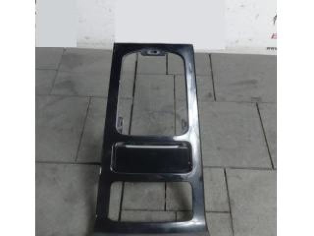 bontott PORSCHE CAYENNE Középső Kardánbox Burkolat