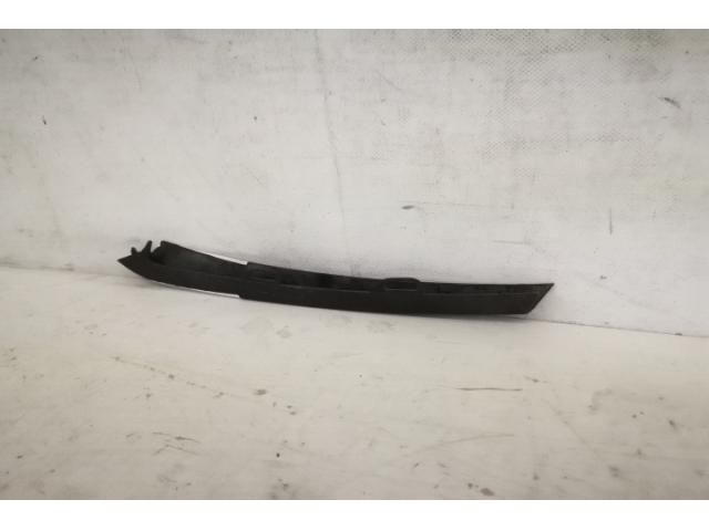 bontott PORSCHE CAYENNE Középső Műszerfal Díszléc