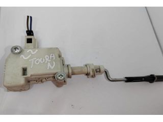 bontott PORSCHE CAYENNE Központizár Motor Tankajtó