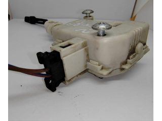 bontott PORSCHE CAYENNE Központizár Motor Tankajtó