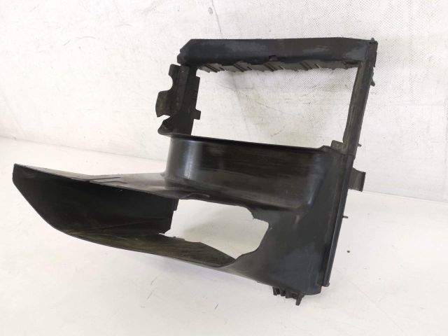 bontott PORSCHE CAYENNE Légterelő