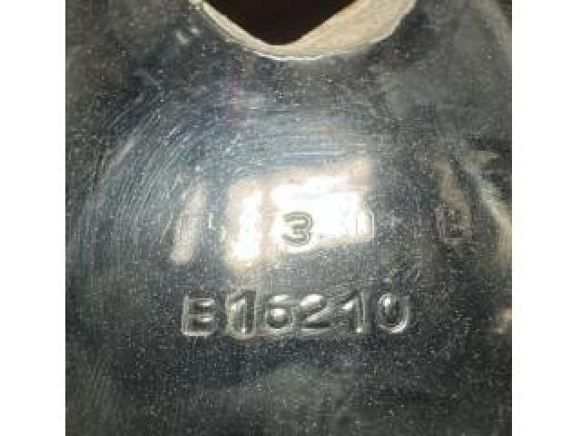 bontott PORSCHE CAYENNE Motorháztető Bal Zsanér