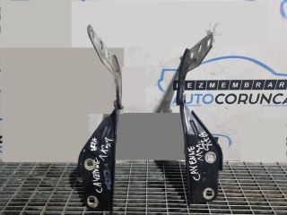 bontott PORSCHE CAYENNE Motorháztető Zsanér Pár