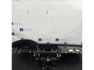 bontott PORSCHE CAYENNE Műszerfal Héj