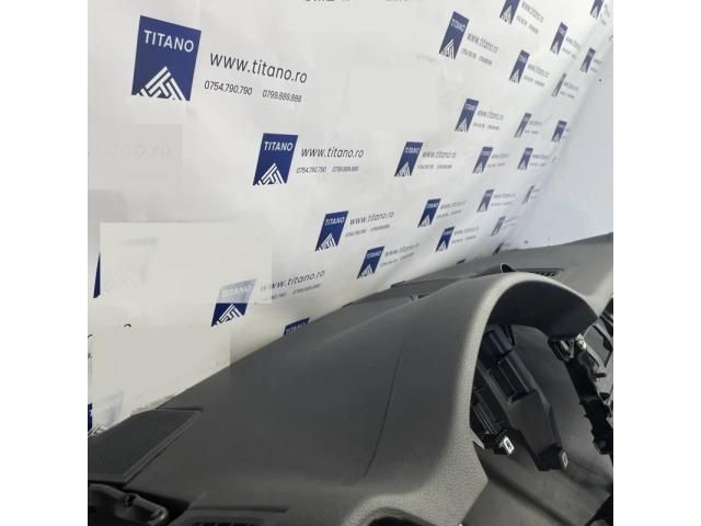 bontott PORSCHE CAYENNE Műszerfal Héj