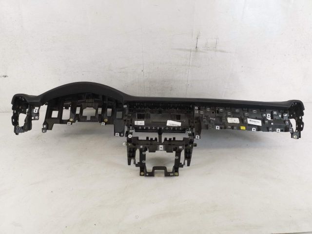 bontott PORSCHE CAYENNE Műszerfal Héj