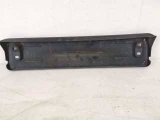 bontott PORSCHE CAYENNE Rendszámtábla Tartó