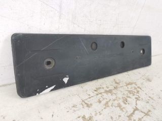 bontott PORSCHE CAYENNE Rendszámtábla Tartó