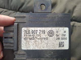 bontott PORSCHE CAYENNE Riasztó Központ