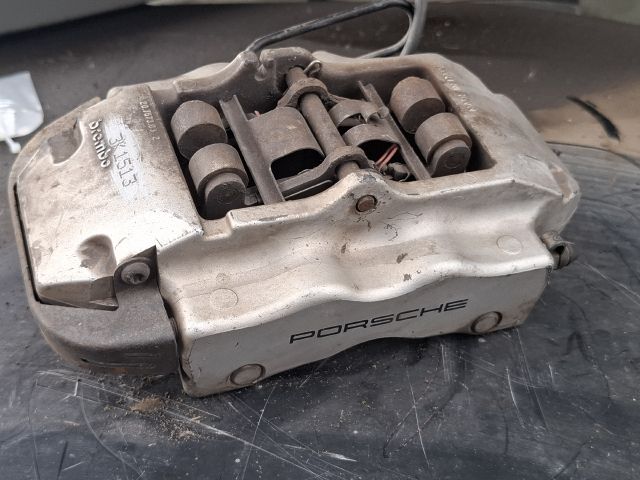 bontott PORSCHE CAYENNE Bal hátsó Féknyereg Munkahengerrel