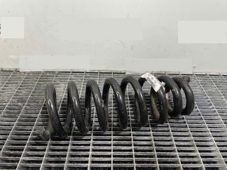 bontott PORSCHE CAYENNE Első Rugó