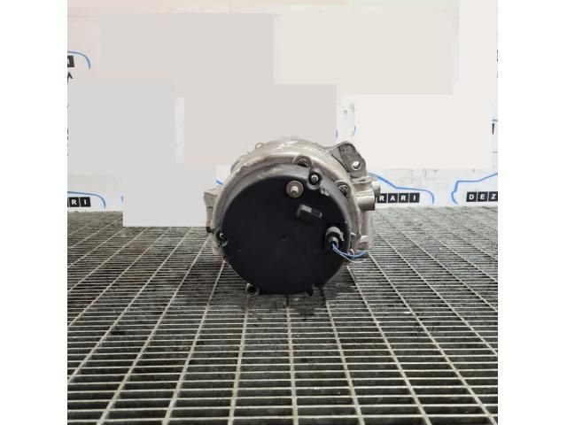 bontott PORSCHE CAYENNE Generátor