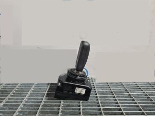 bontott PORSCHE CAYENNE Gyújtáskapcsoló