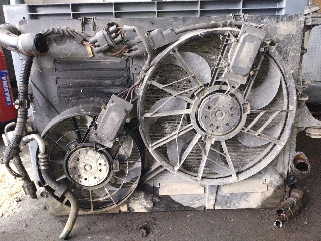 bontott PORSCHE CAYENNE Hűtő Ventilátor(ok), Radiátor(ok) Szett