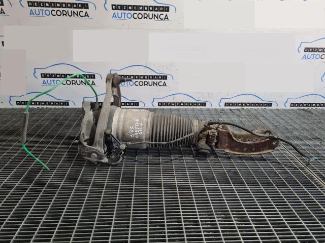 bontott PORSCHE CAYENNE Jobb első Lengéscsillapító