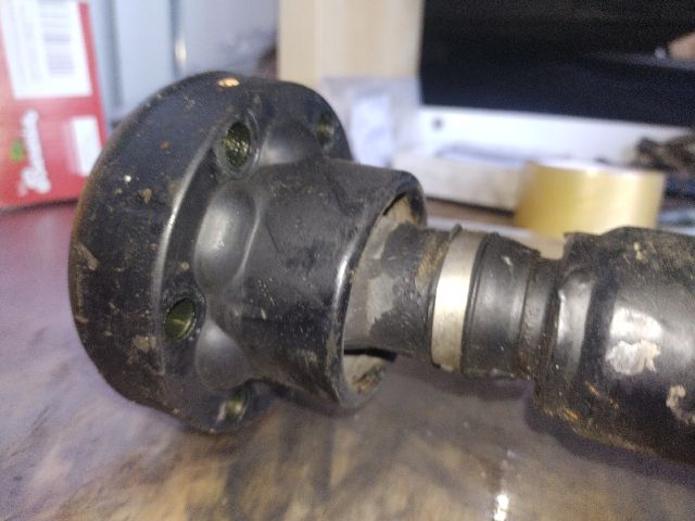 bontott PORSCHE CAYENNE Kardántengely