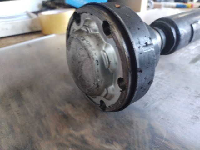 bontott PORSCHE CAYENNE Kardántengely