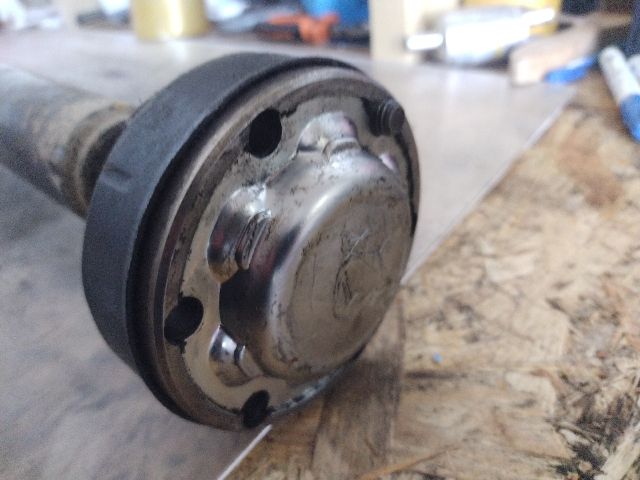 bontott PORSCHE CAYENNE Kardántengely