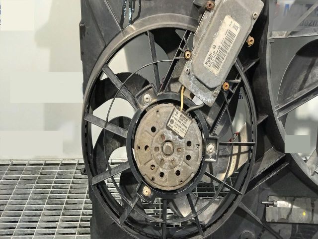 bontott PORSCHE CAYENNE Klímahűtő Ventilátor