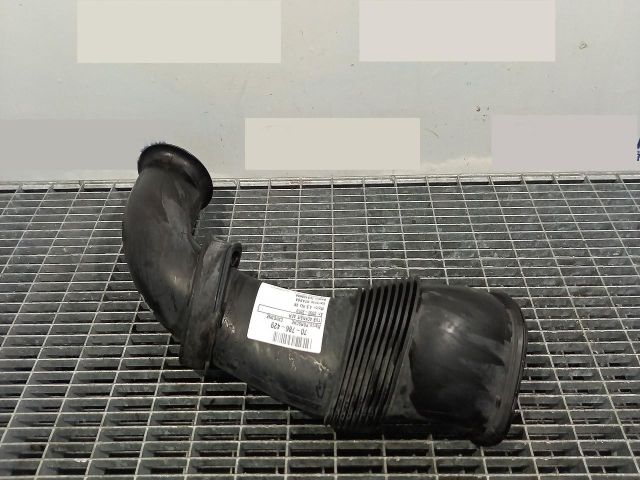 bontott PORSCHE CAYENNE Légbeömlő Cső