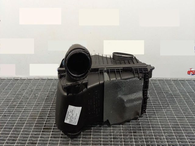 bontott PORSCHE CAYENNE Légszűrő Ház