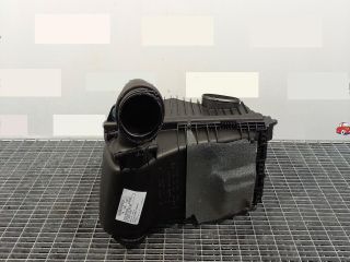 bontott PORSCHE CAYENNE Légszűrő Ház