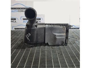 bontott PORSCHE CAYENNE Légszűrő Ház