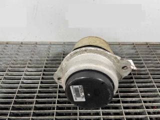 bontott PORSCHE CAYENNE Motor Tartó Bak (Pozíciófüggetlen)