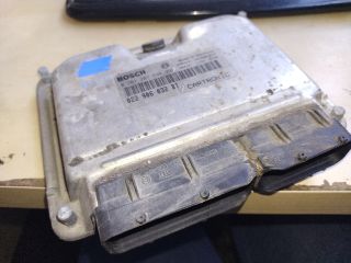 bontott PORSCHE CAYENNE Motorvezérlő