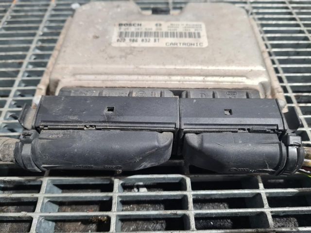 bontott PORSCHE CAYENNE Motorvezérlő