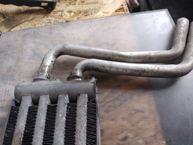 bontott PORSCHE CAYENNE Olajhűtő