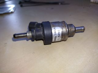 bontott PORSCHE CAYENNE Porlasztó (1 db)