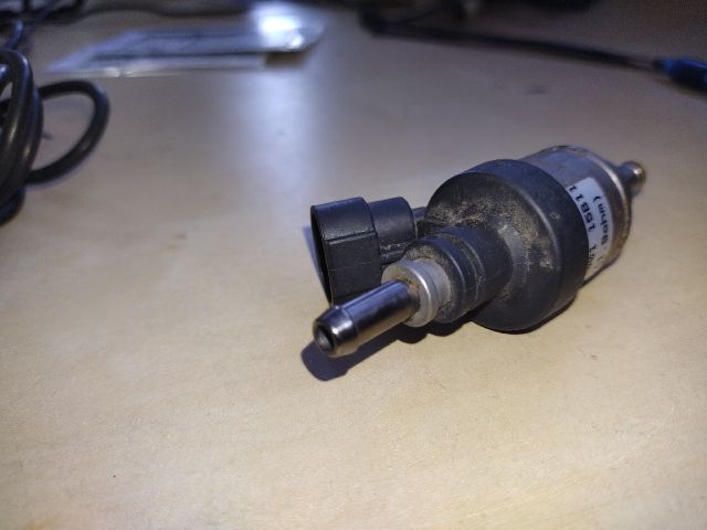 bontott PORSCHE CAYENNE Porlasztó (1 db)