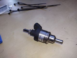 bontott PORSCHE CAYENNE Porlasztó (1 db)