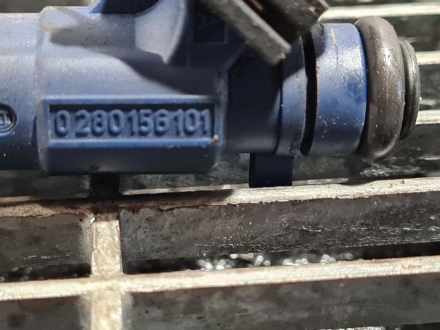 bontott PORSCHE CAYENNE Porlasztó (1 db)