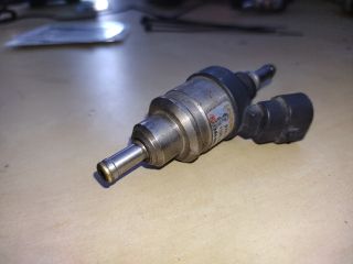 bontott PORSCHE CAYENNE Porlasztó (1 db)