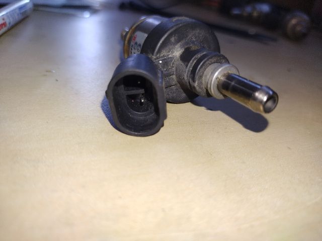 bontott PORSCHE CAYENNE Porlasztó (1 db)