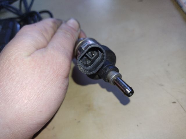 bontott PORSCHE CAYENNE Porlasztó (1 db)