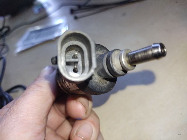 bontott PORSCHE CAYENNE Porlasztó (1 db)