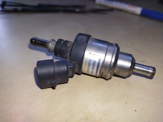 bontott PORSCHE CAYENNE Porlasztó (1 db)