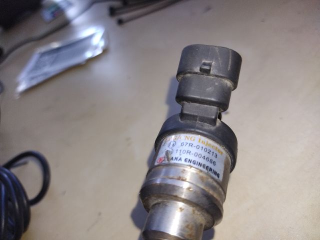 bontott PORSCHE CAYENNE Porlasztó (1 db)