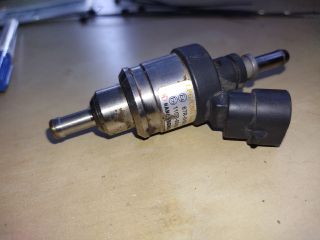 bontott PORSCHE CAYENNE Porlasztó (1 db)