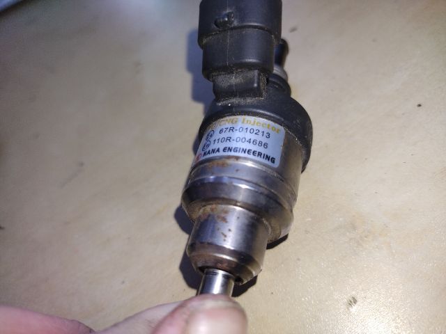 bontott PORSCHE CAYENNE Porlasztó (1 db)