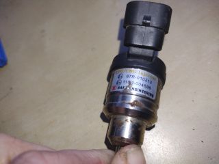 bontott PORSCHE CAYENNE Porlasztó (1 db)