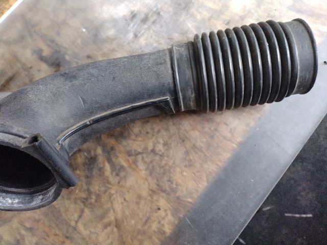 bontott PORSCHE CAYENNE Szívó Cső