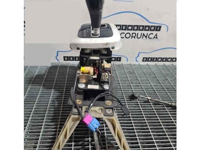 bontott PORSCHE CAYENNE Váltó Kulissza