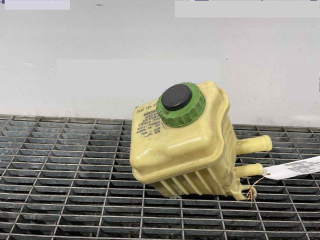 bontott PORSCHE CAYENNE Szervóolaj Tartály