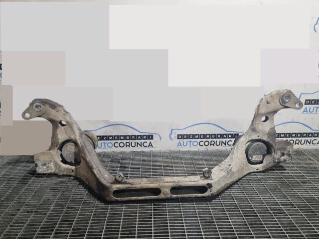 bontott PORSCHE CAYENNE Tartó Bak