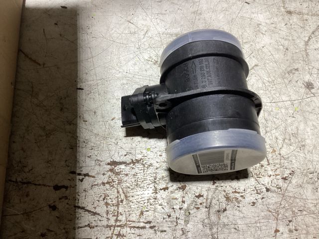 bontott PORSCHE CAYENNE Légtömegmérő