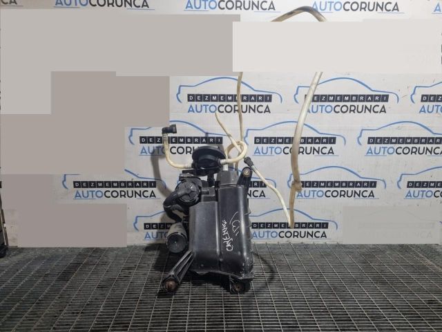 bontott PORSCHE CAYENNE Vákum Tartály